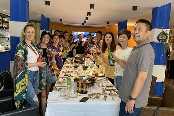 ພວກເຮົາມີມື້ທີ່ດີ